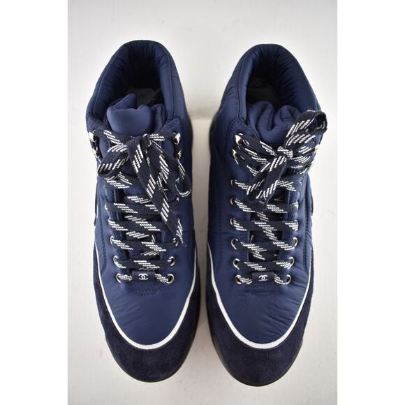 Chanel 19B Blue Quilted Platform CC Logo High Top Trainer Sneaker Boot 44 11 - Picture 8 of 12